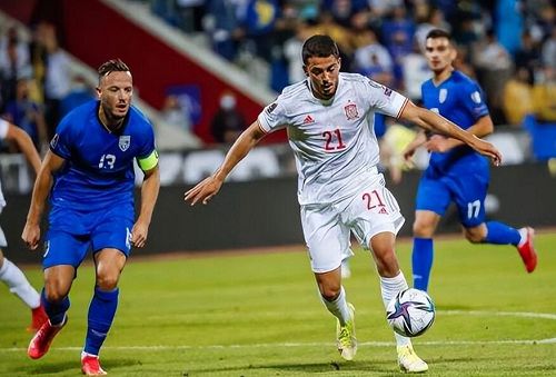  英超前瞻：埃弗顿VS阿斯顿维拉——状态火热的太妃糖能否延续连胜？  